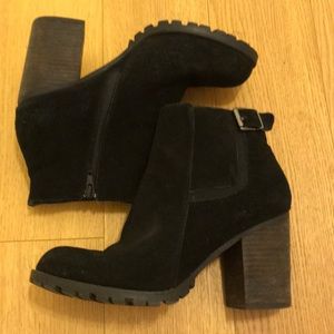 Steve Madden Black Suede Booties
